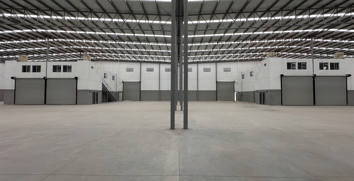 bodega industrial en Santa Catarina por Trasciende, desarrollos industriales eficientes